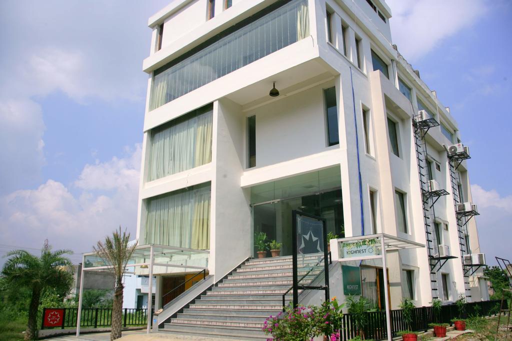 Hotel Highnest Singapperumalkovil المظهر الخارجي الصورة